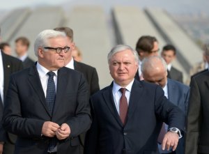 20141024_German Foreign Minister travels to Baku and Yerevan .jpg